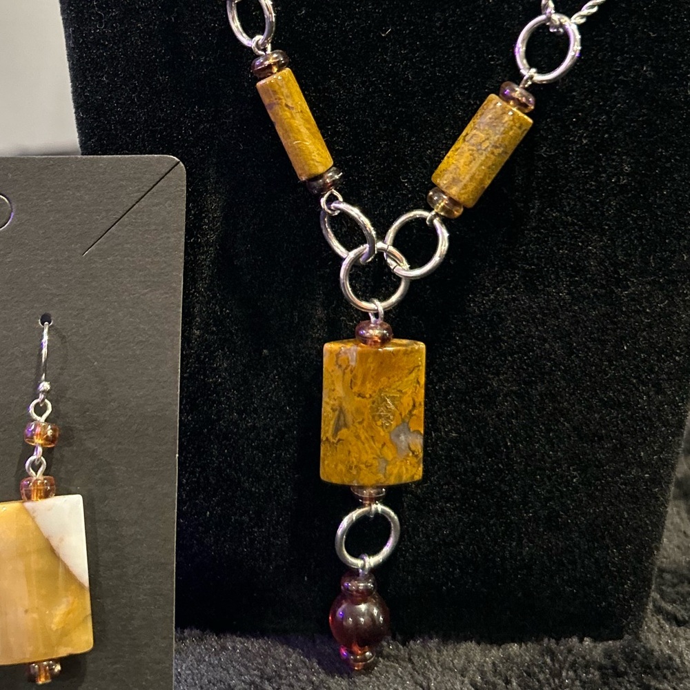 Park Lane ‘Naturale’ Genuine Quartz Necklace Bracelet & Earring Set - Picture 4 of 15